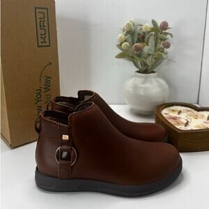 Kuru Tempo Water Resistant Leather Ankle Boot Comfort Rich Walnut Women 6.5M